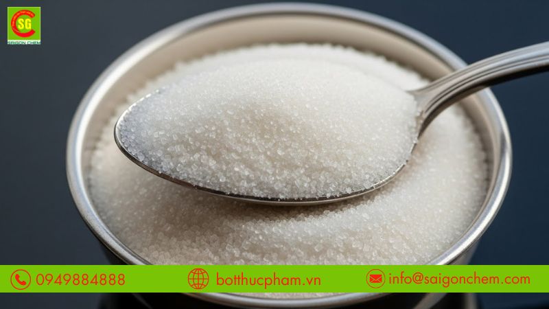 Lactose gi&uacute;p duy tr&igrave; độ mềm mại, mịn v&agrave; tơi xốp trong b&aacute;nh